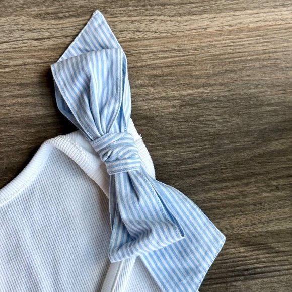 Crown & ivy White Ribbed Tank Top with Blue Bow-Tie Straps at Shoulders Size L - Picture 5 of 11